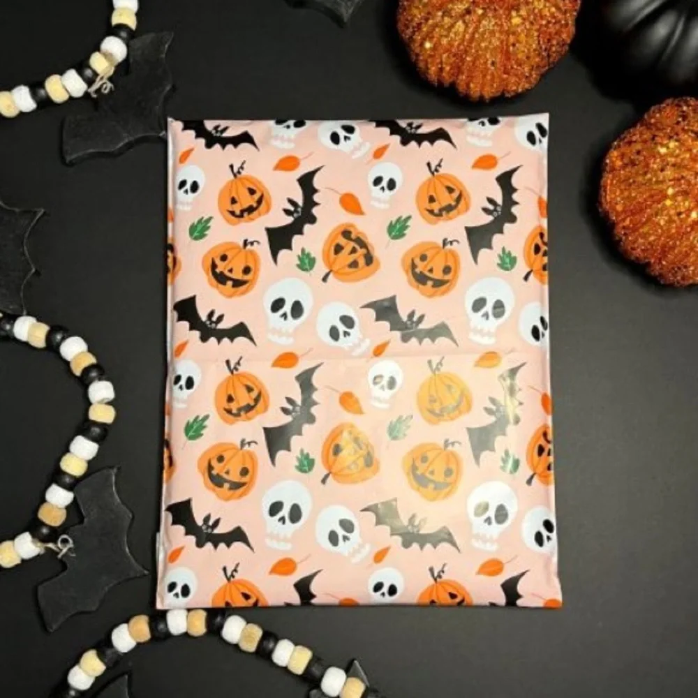 Halloween 🎃 Poly Mailers 14x17 Pack of 25 - Picture 1 of 6